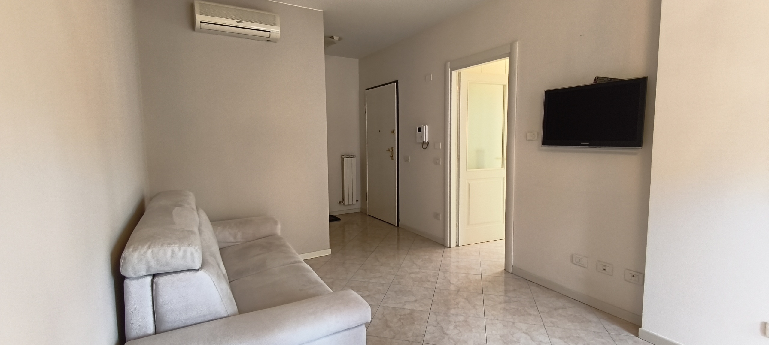 Bilocale con giardino in via g. luosi 190, Modena