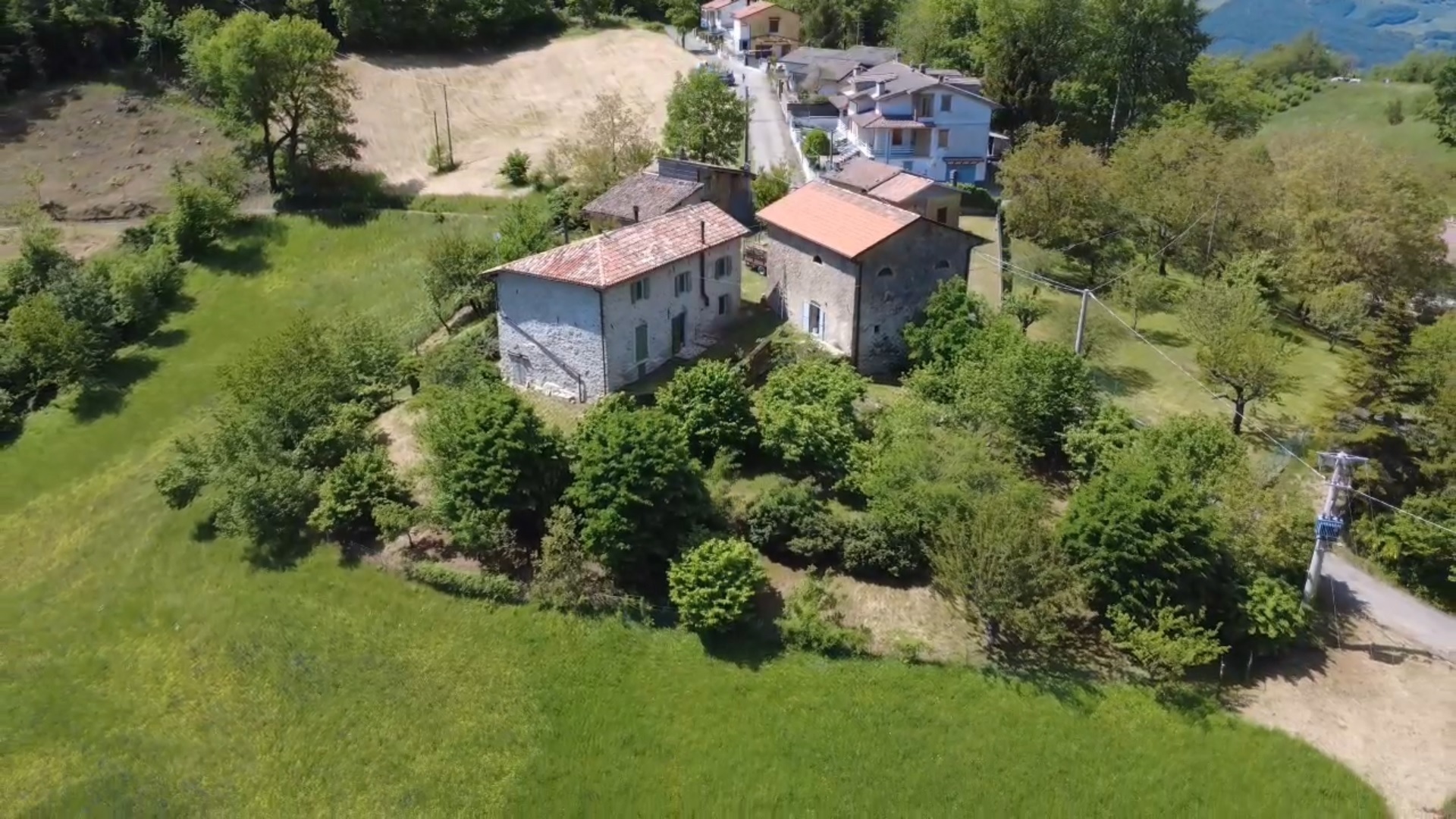 Casa indipendente con giardino in via canobbi 14, Castel d'Aiano
