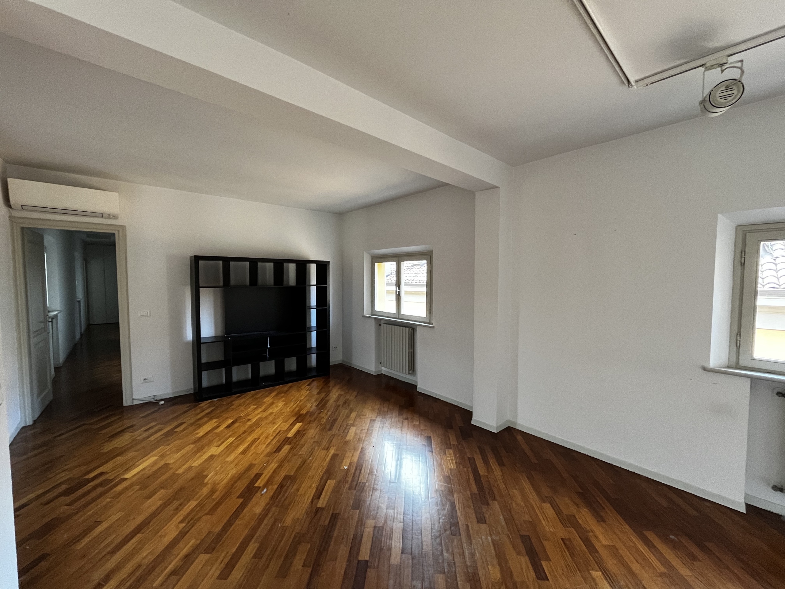Quadrilocale con box in via san cristoforo 28, Modena