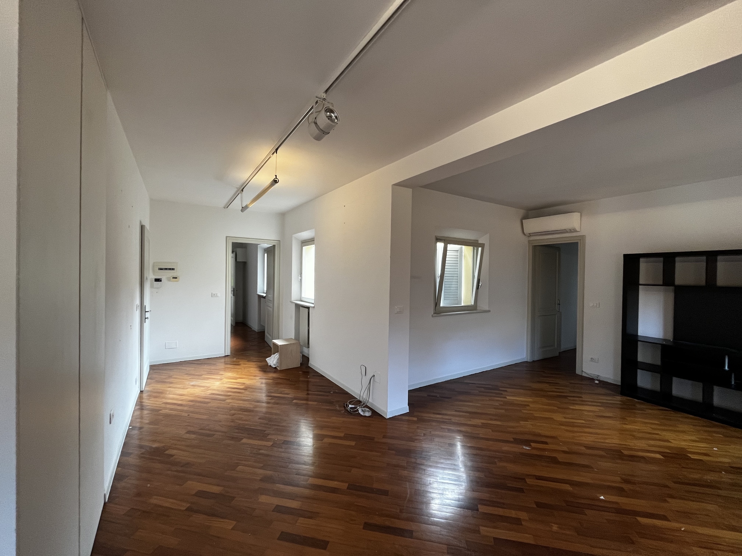 Quadrilocale con box in via san cristoforo 28, Modena