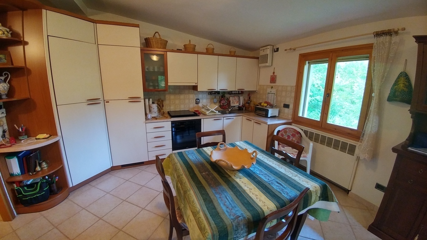 Trilocale con giardino in via nicolai 1905, Guiglia