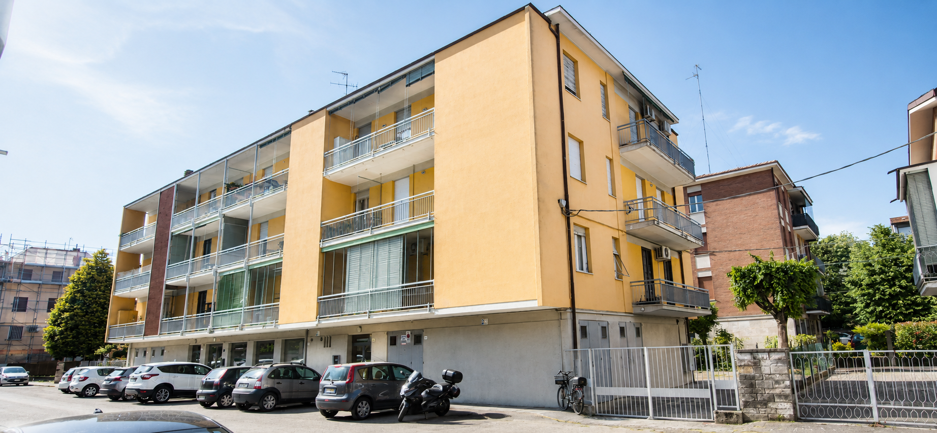 Quadrilocale con box in via aroldo bonzagni 47, Modena