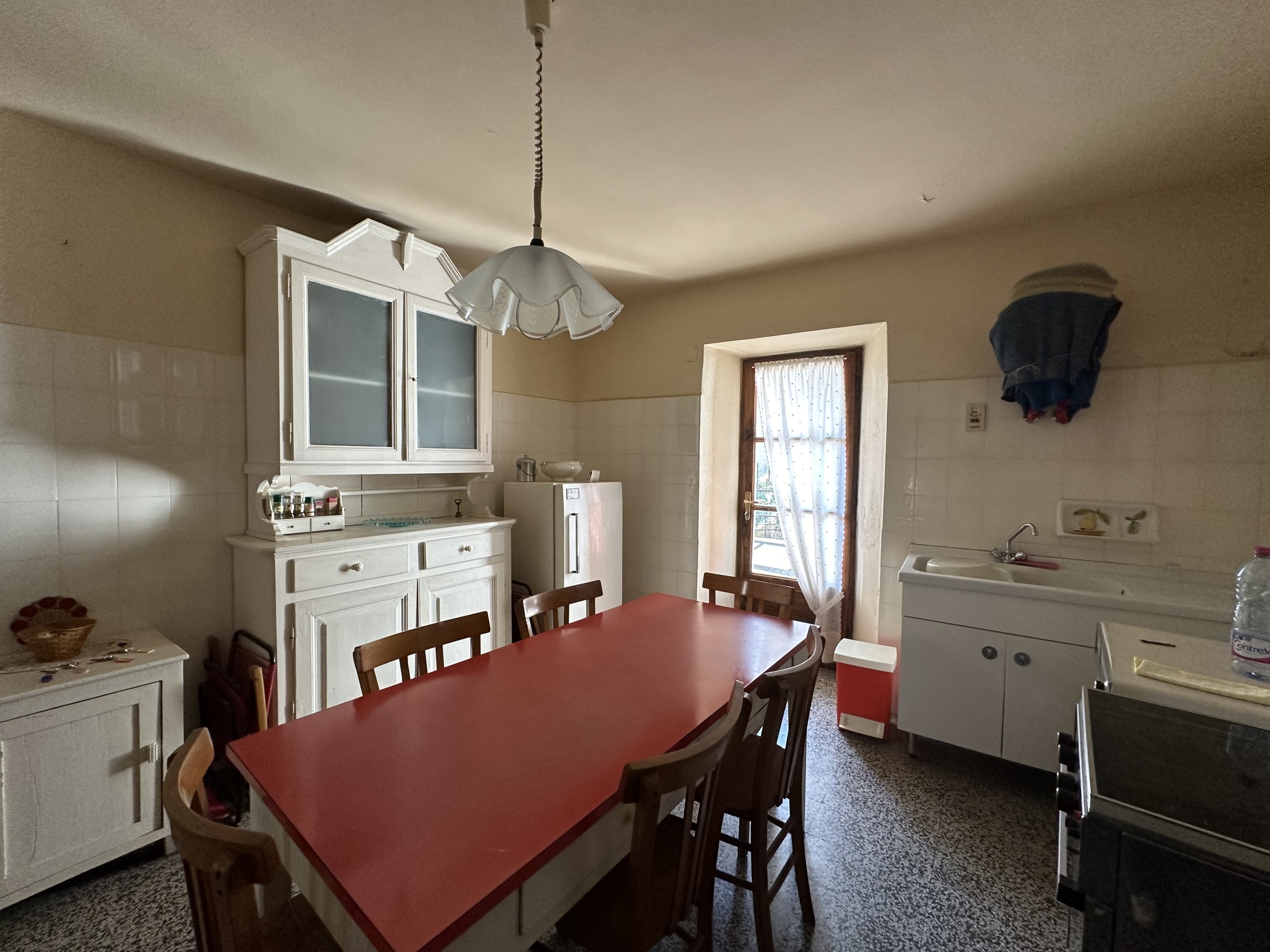 Rustico con terrazzo in via nazionale 1, Colazza