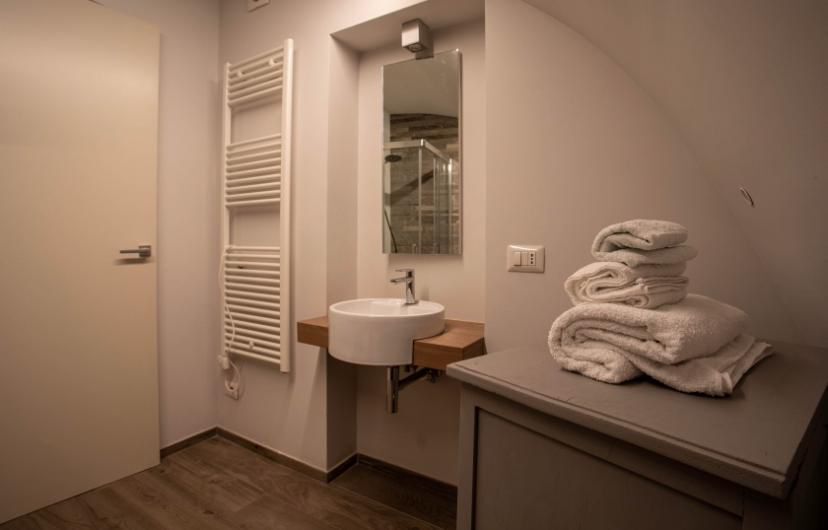 Appartamento in affitto in via mazzini 1, Belgirate