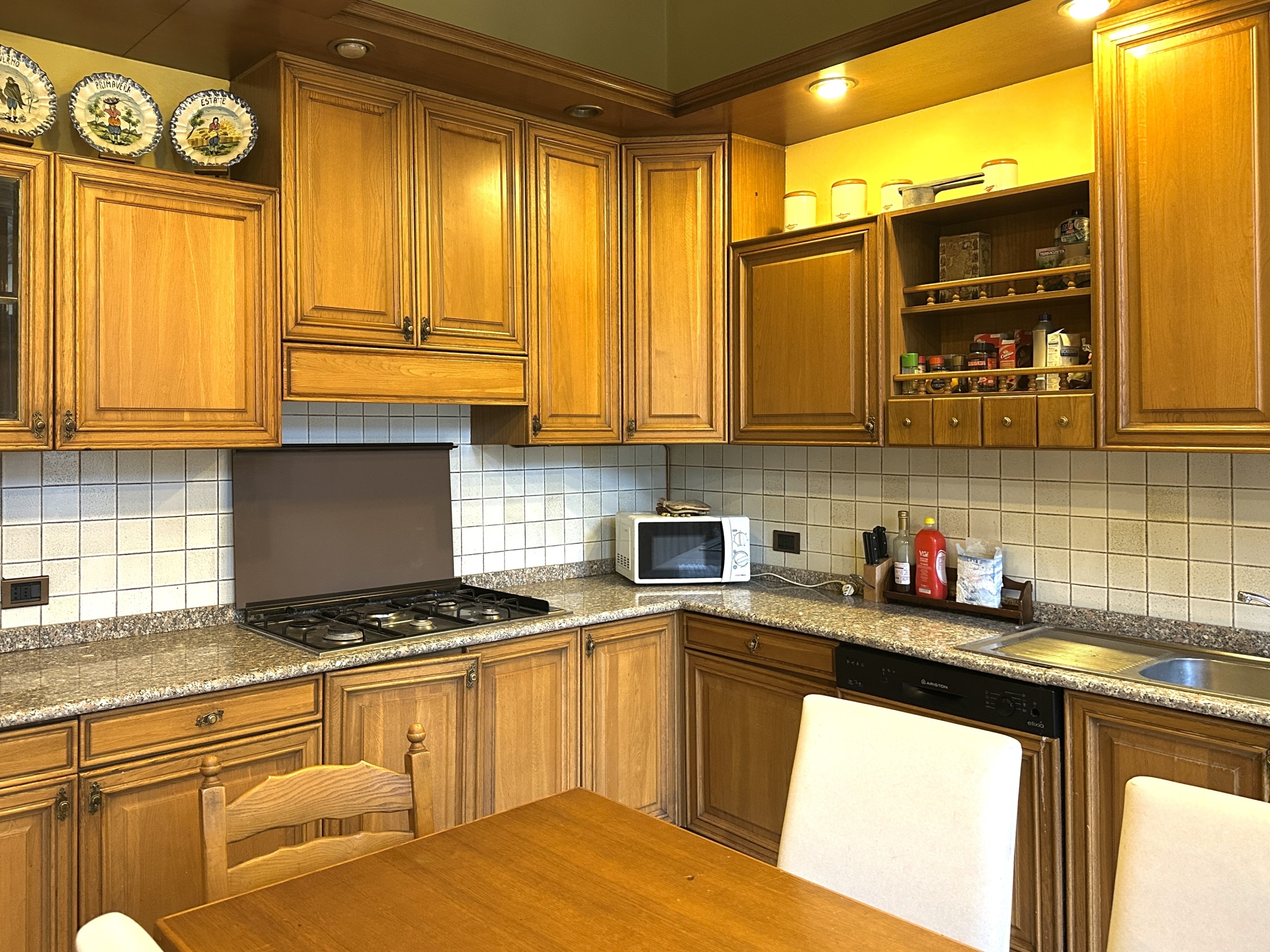 Quadrilocale con giardino in via gentile 1, Gozzano