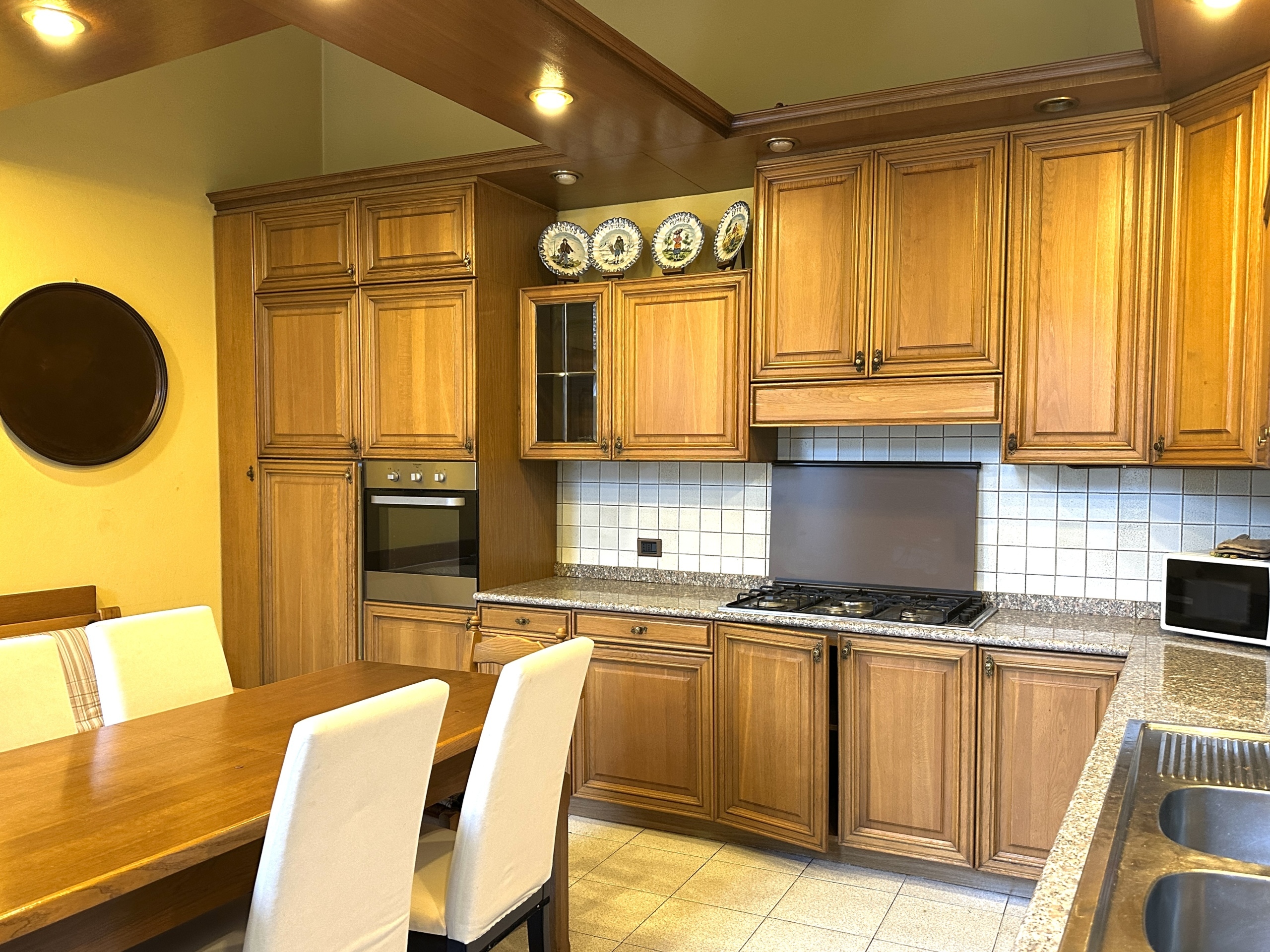 Quadrilocale con giardino in via gentile 1, Gozzano