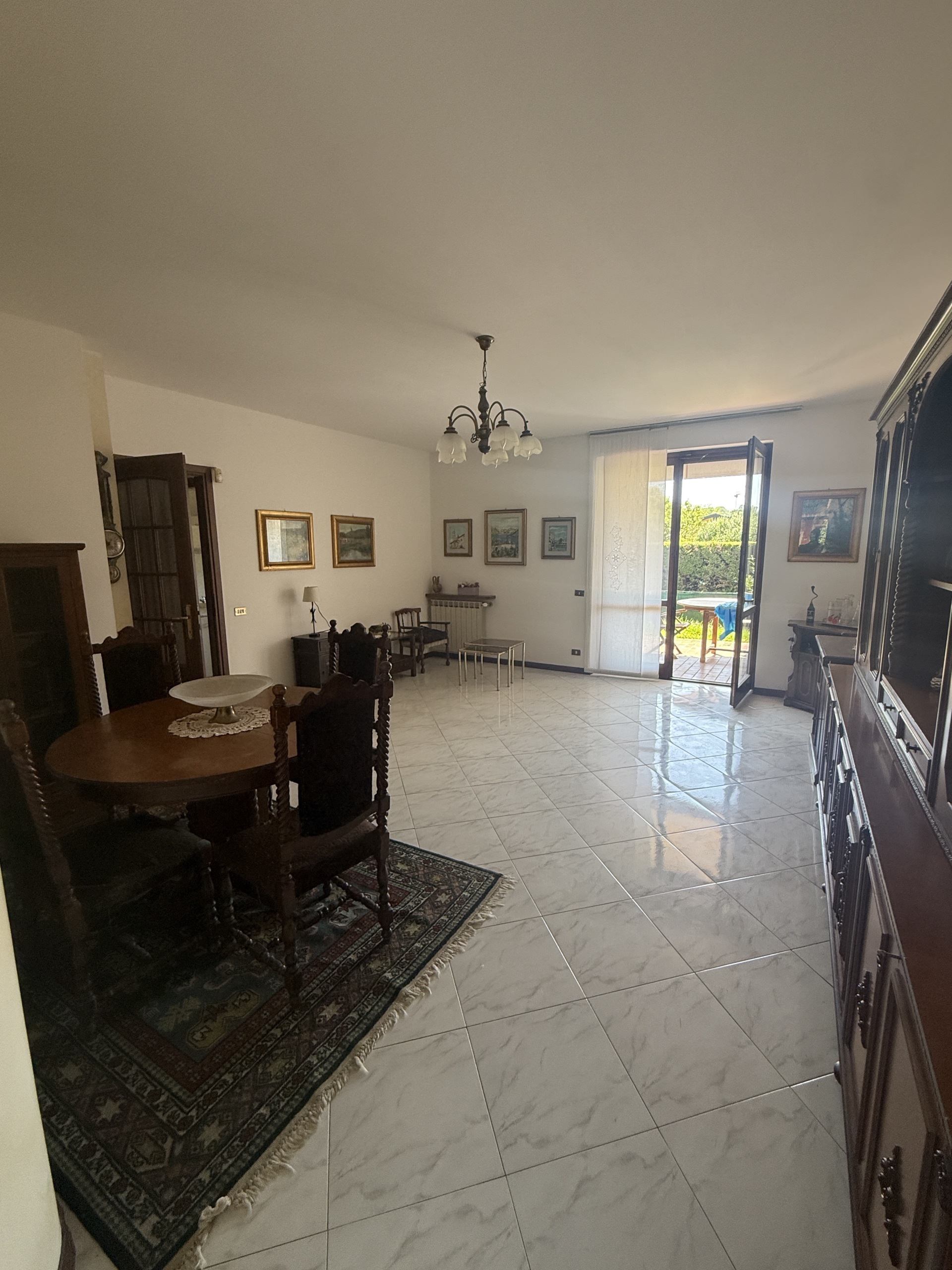 Villetta a schiera con giardino in via como 1, Pombia