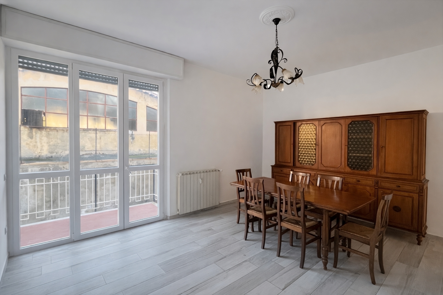 Appartamento ristrutturato in via san luigi 99, Arona