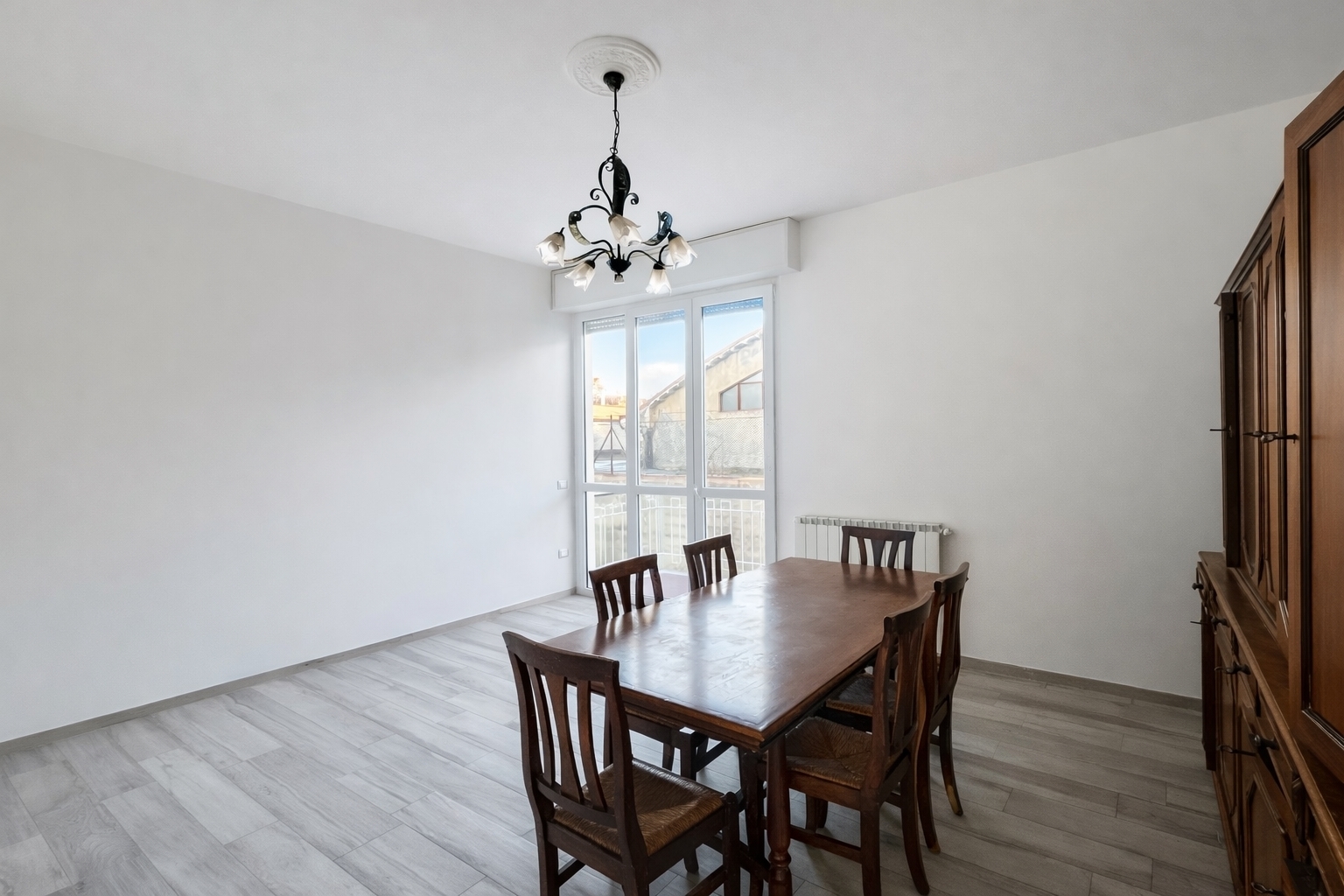 Appartamento ristrutturato in via san luigi 99, Arona