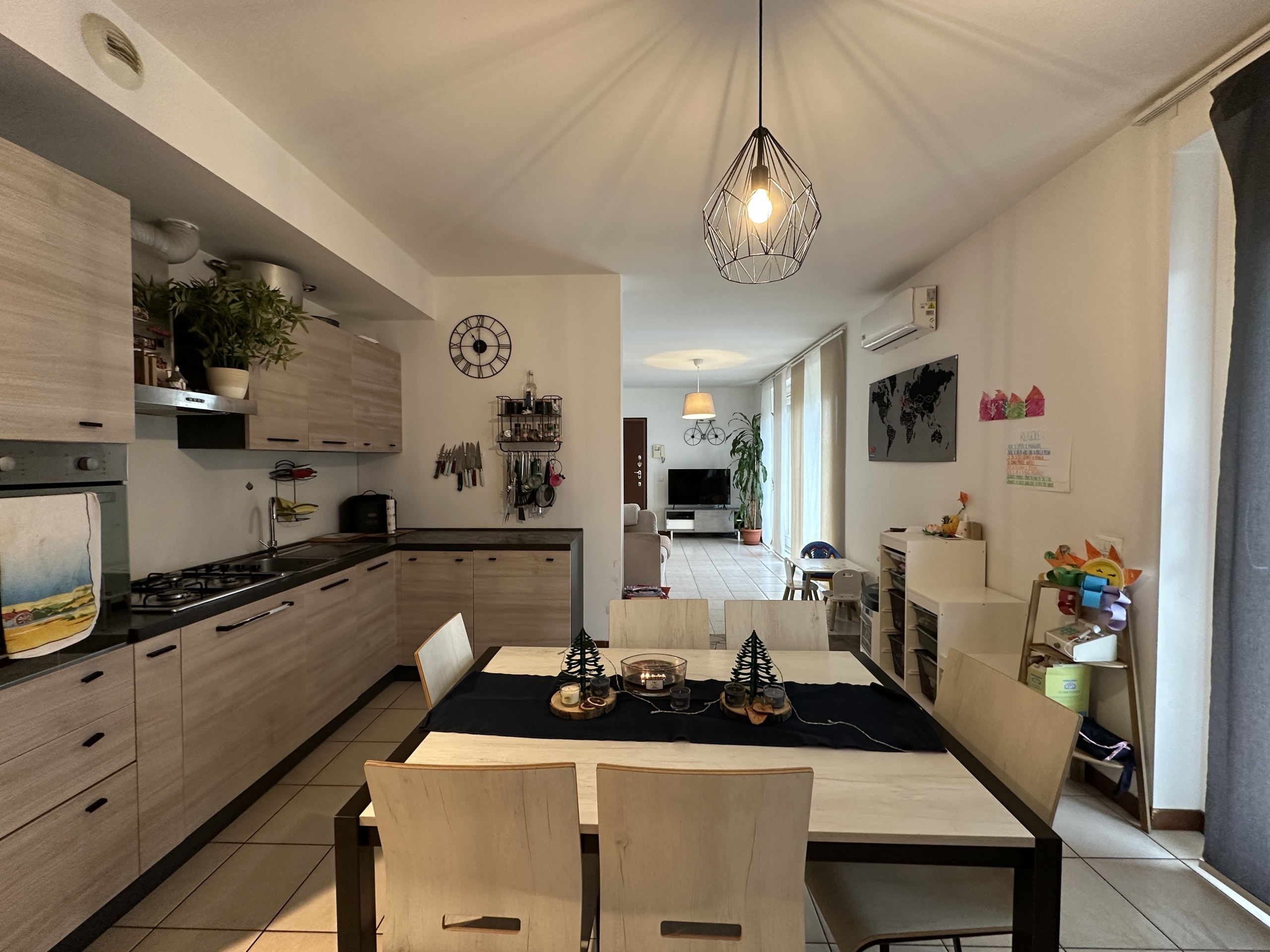 Trilocale con giardino in via g. verdi 1, Borgomanero