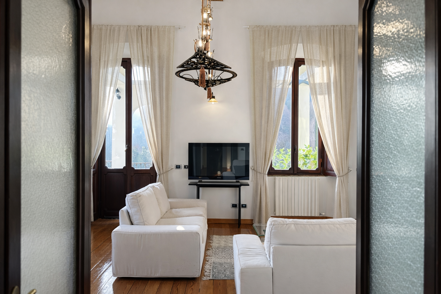 Bilocale con giardino in via verbano, Arona