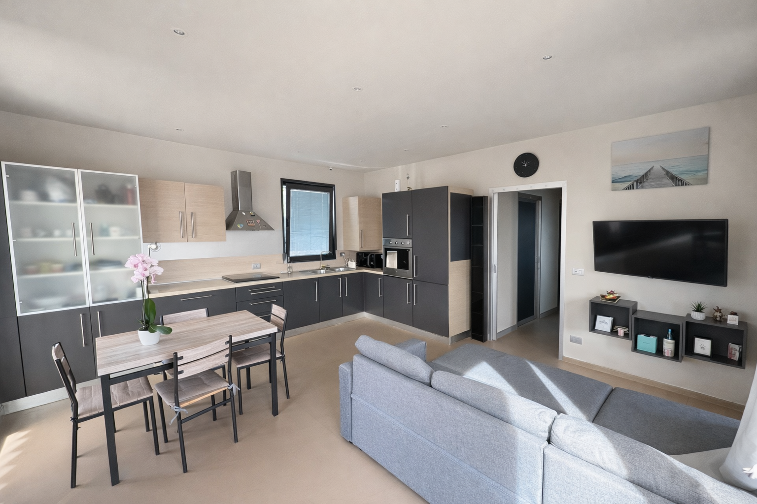 Quadrilocale con terrazzo in viale cesare battisti 1, Briga Novarese