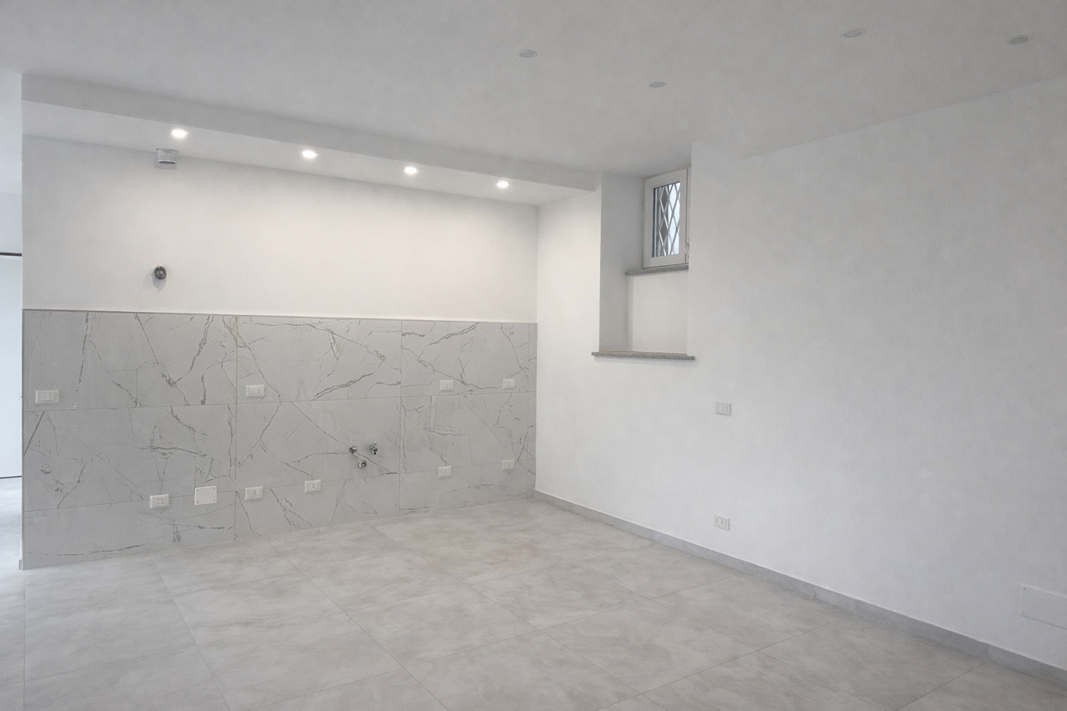 Quadrilocale nuovo in corso liberazione 1, Arona