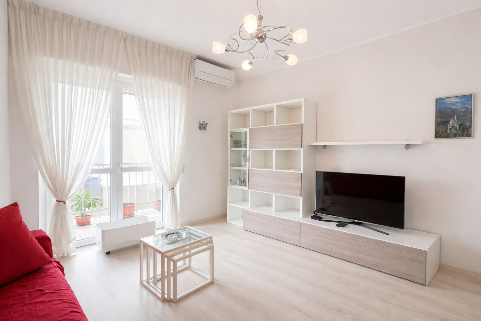 Bilocale in affitto a Arona