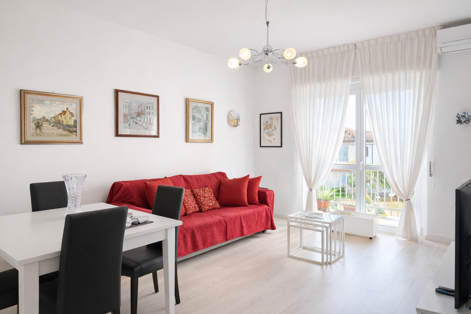 Bilocale in affitto a Arona