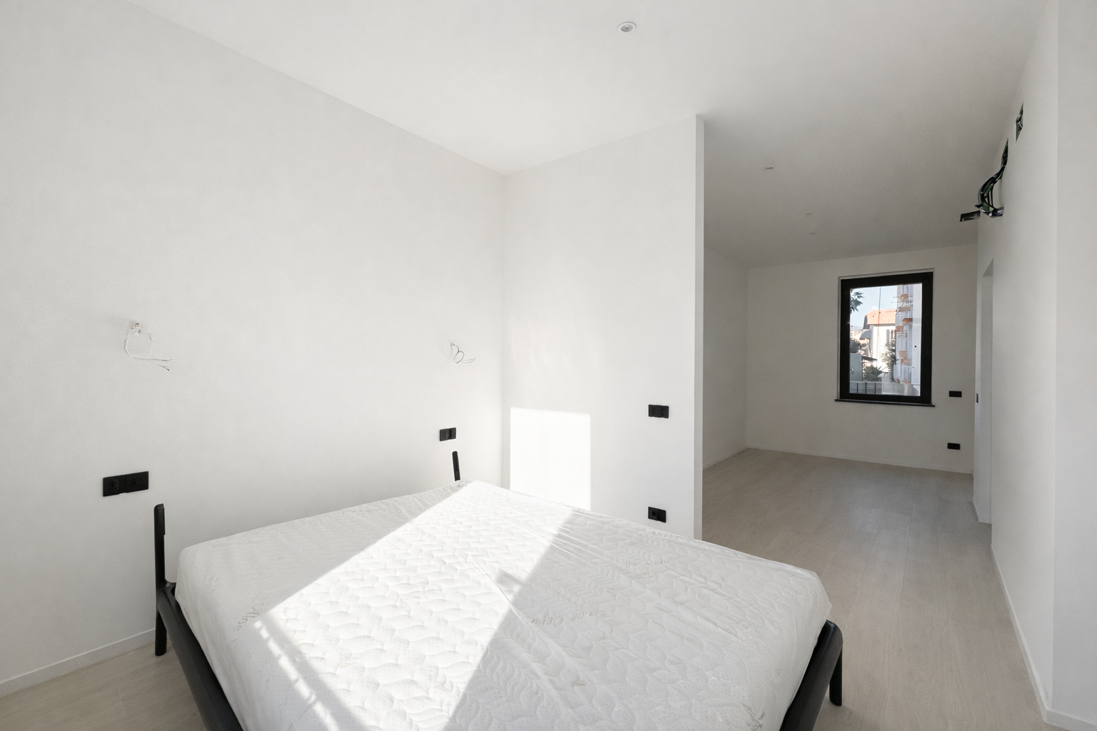 Monolocale con giardino in via xx settembre 84, Arona