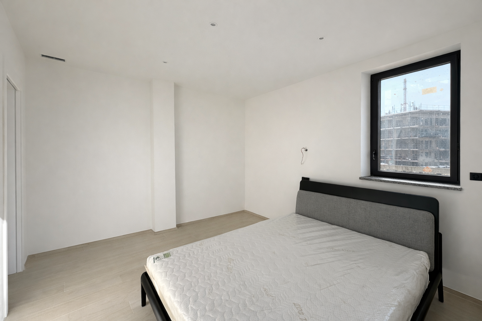 Bilocale con giardino in via xx settembre 84, Arona