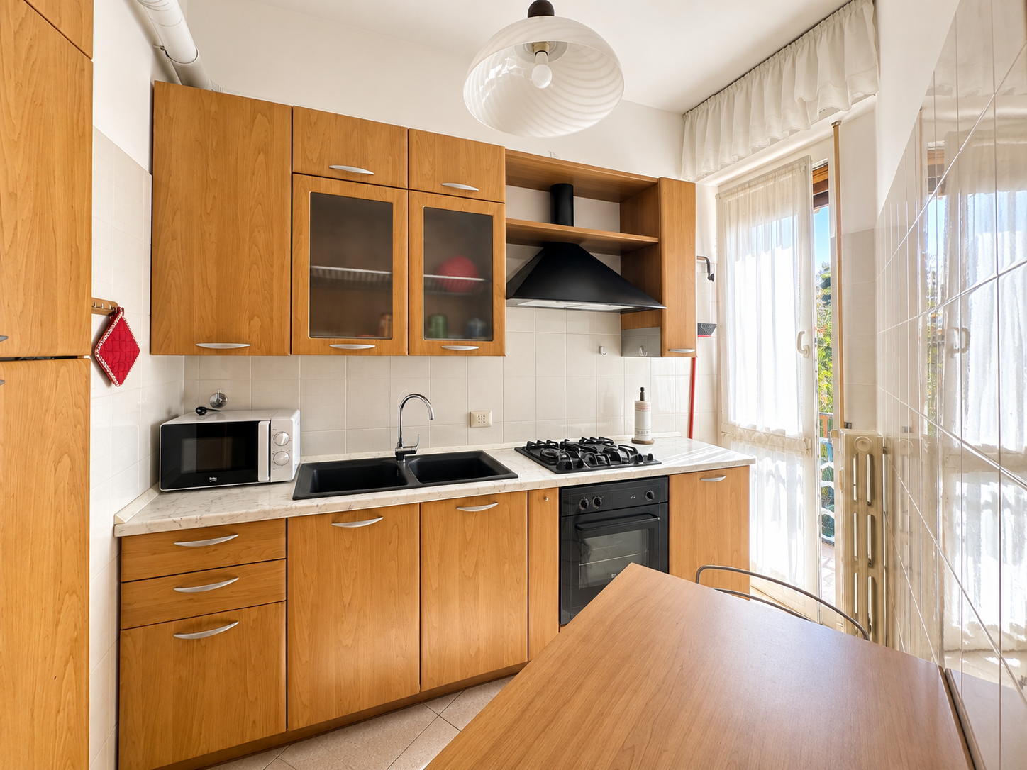 Trilocale con giardino in via san luigi, Arona