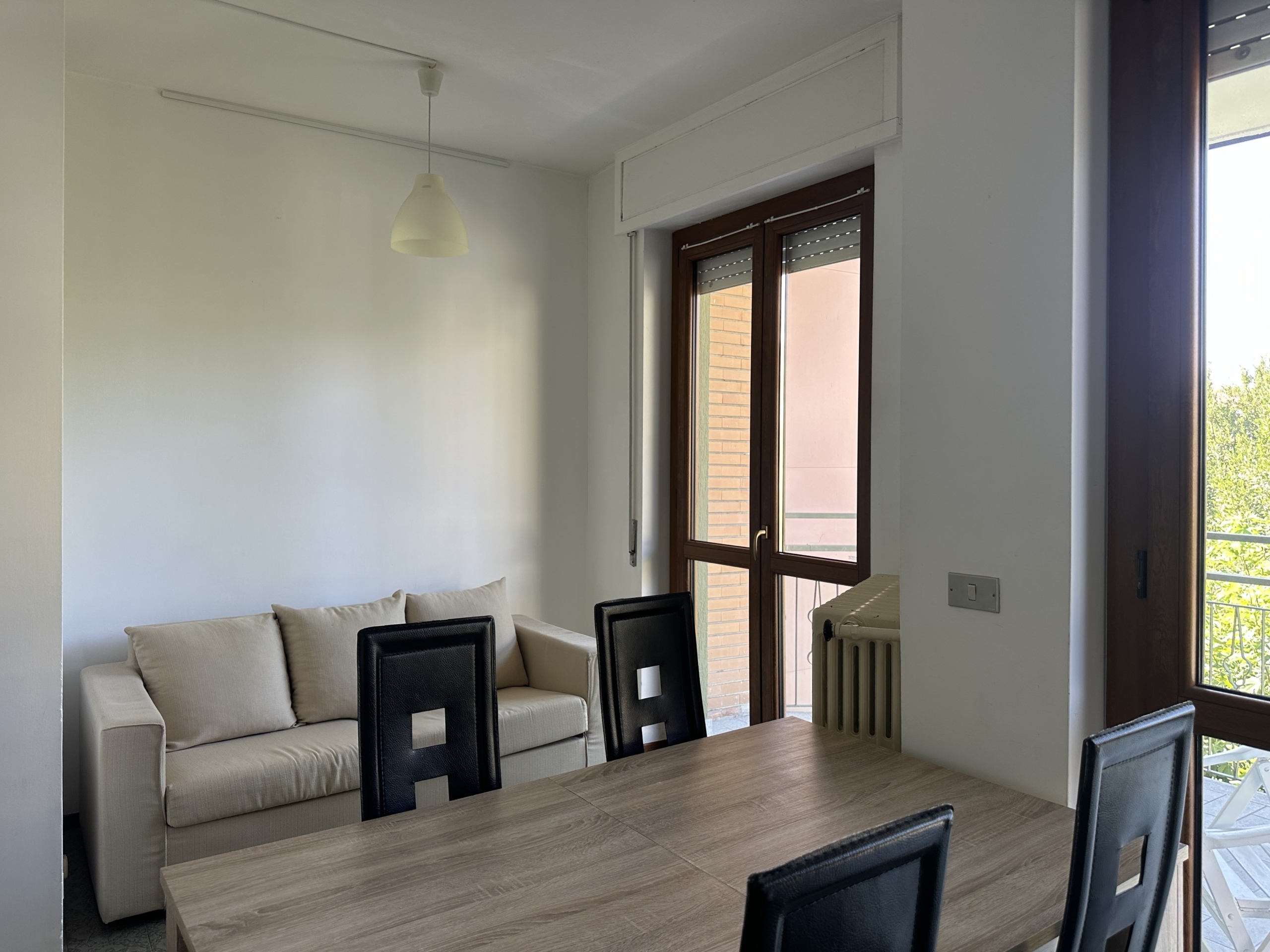 Quadrilocale con terrazzo a Arona