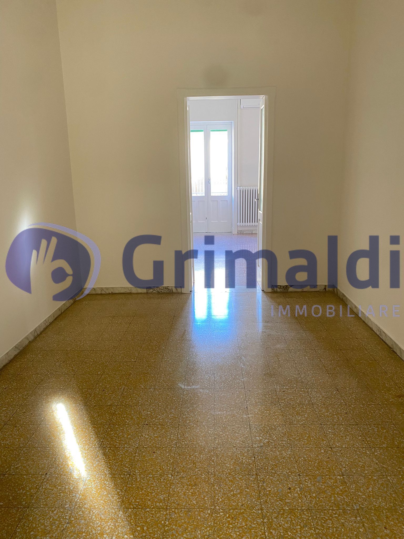 Appartamento con terrazzo in via formoso lubello 13, Lecce