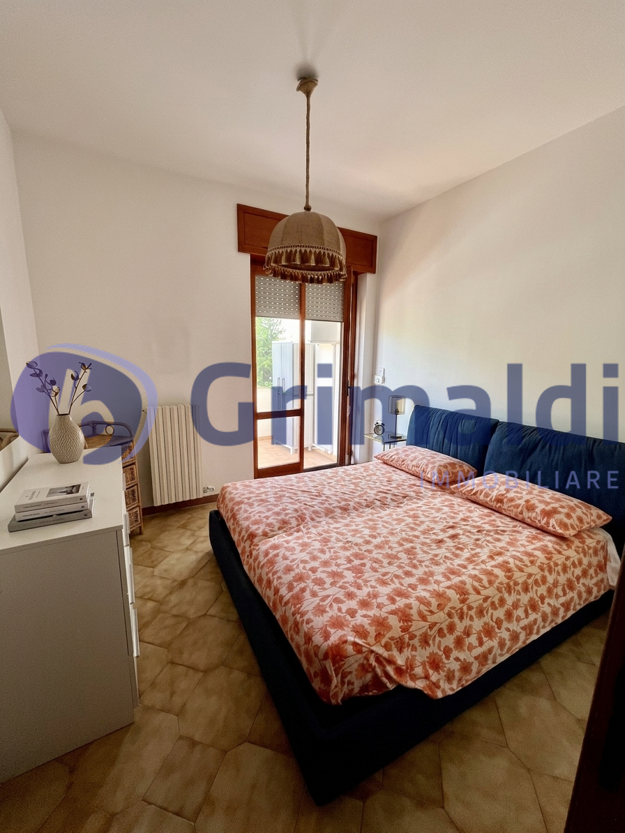 Appartamento con giardino in via nettario di casole 39, Otranto