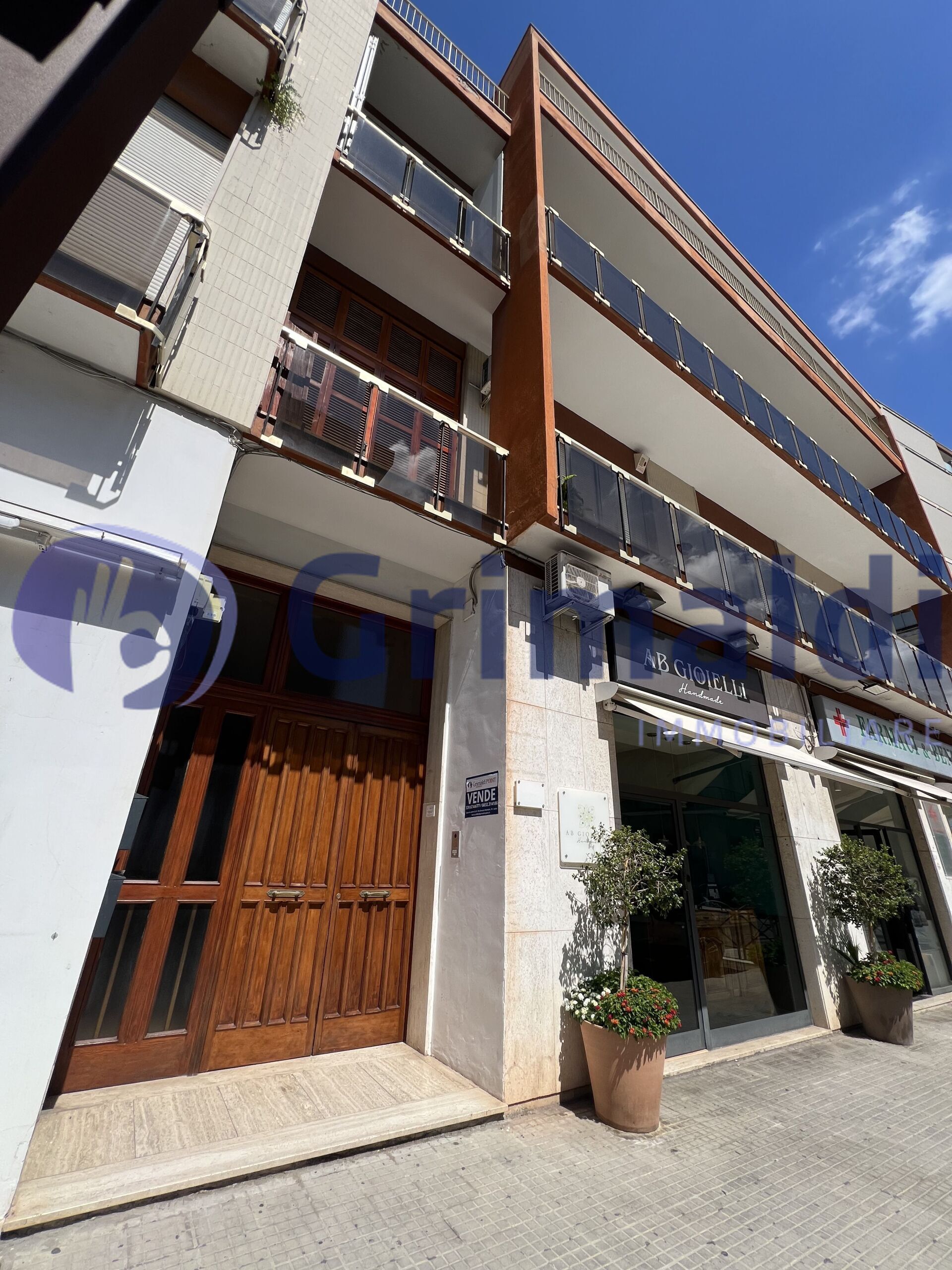 Trilocale in vendita in via salvatore trinchese 132, Lecce