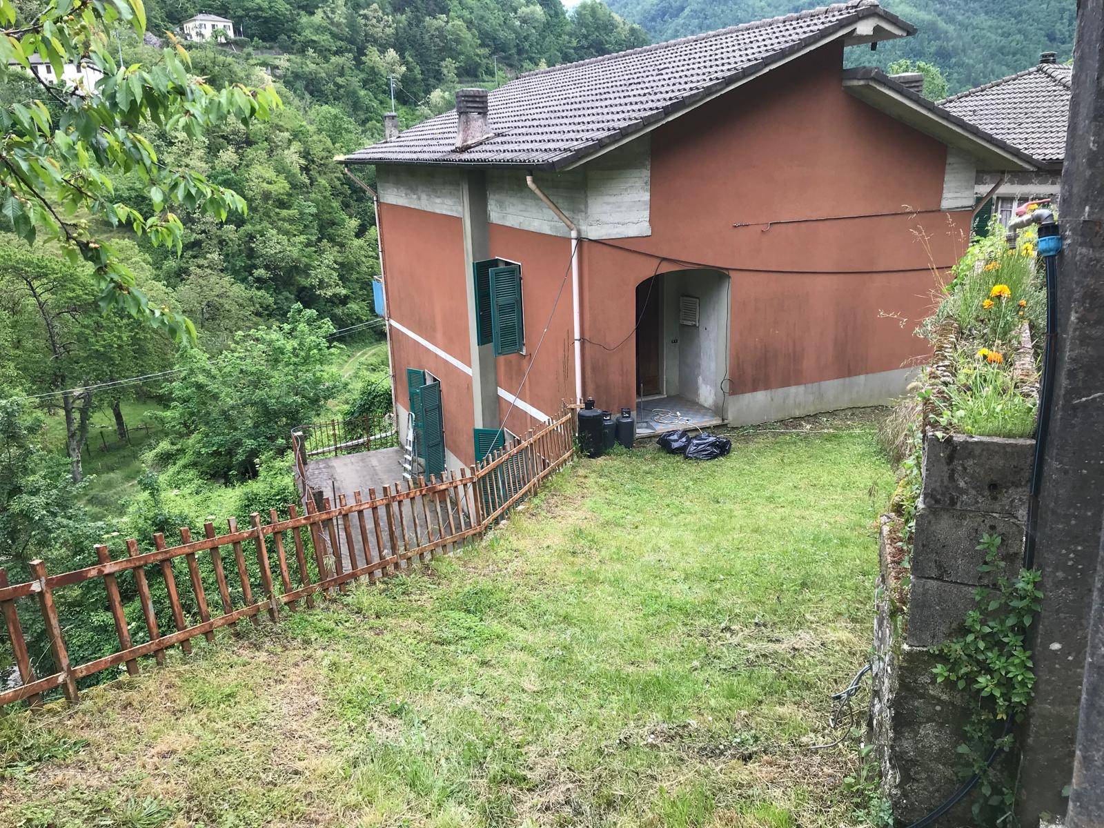 Villa in vendita a Zeri