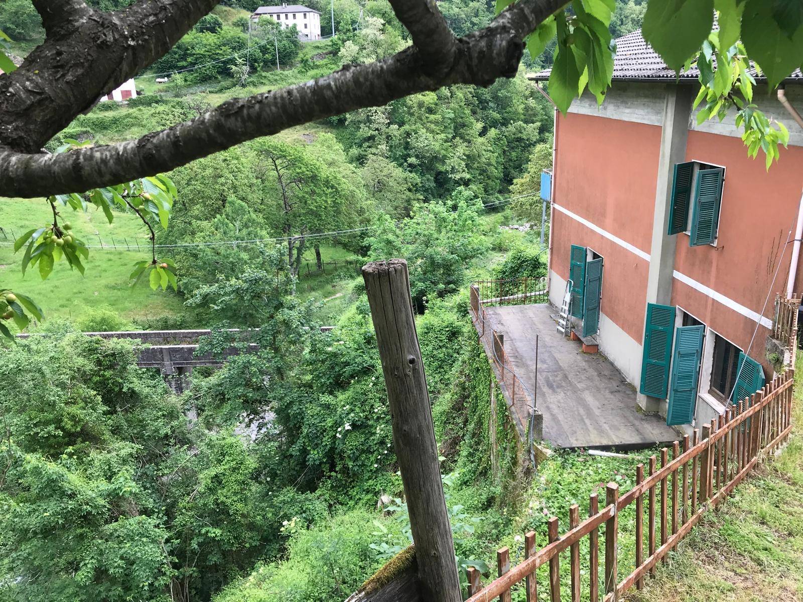 Villa in vendita a Zeri