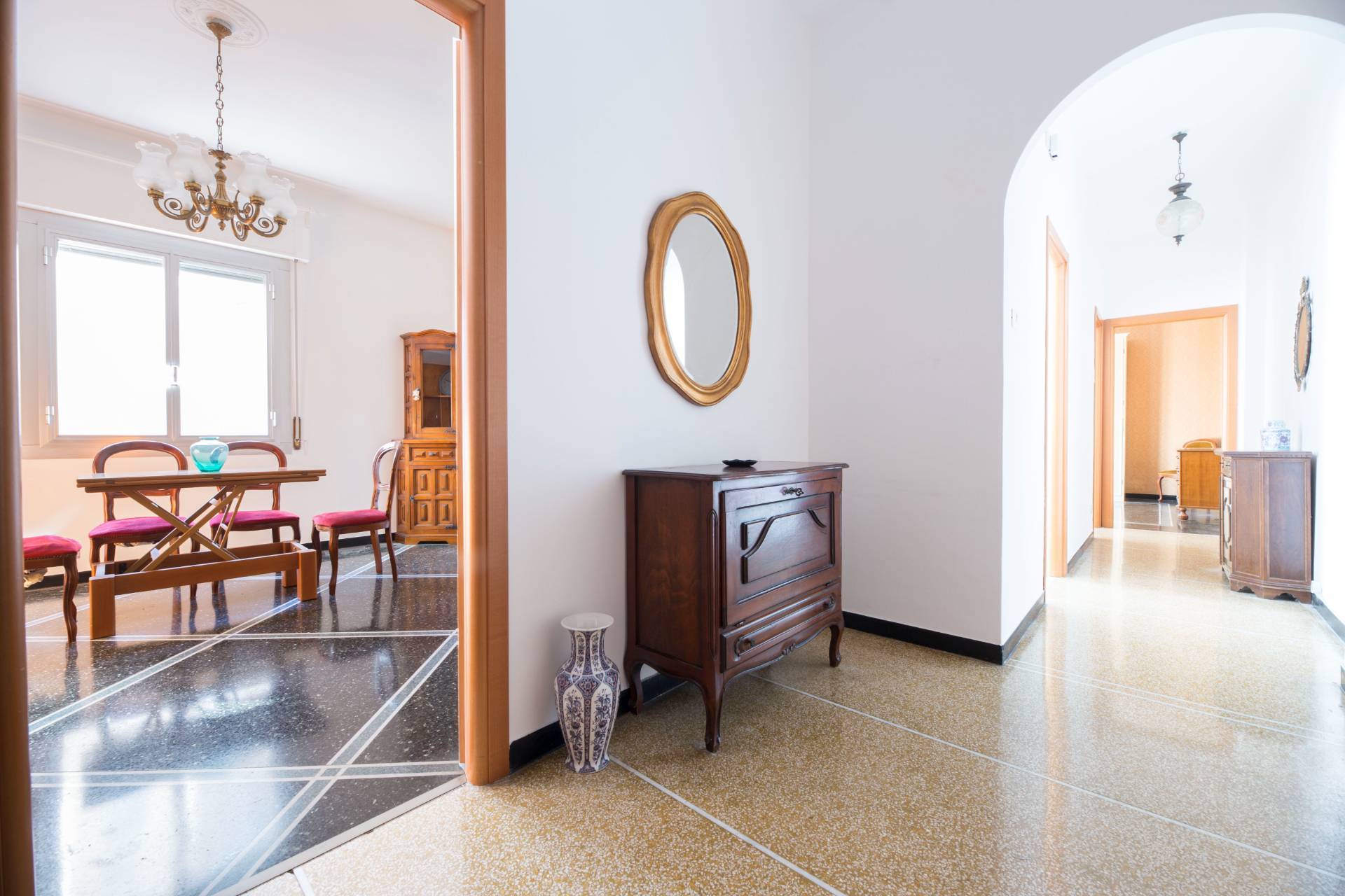 Appartamento in vendita a Genova, S. Martino