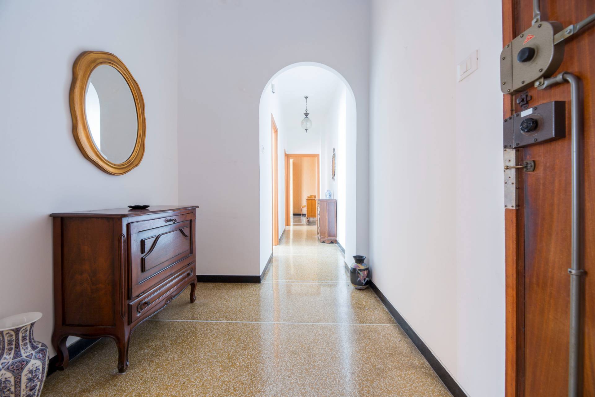 Appartamento in vendita a Genova, S. Martino