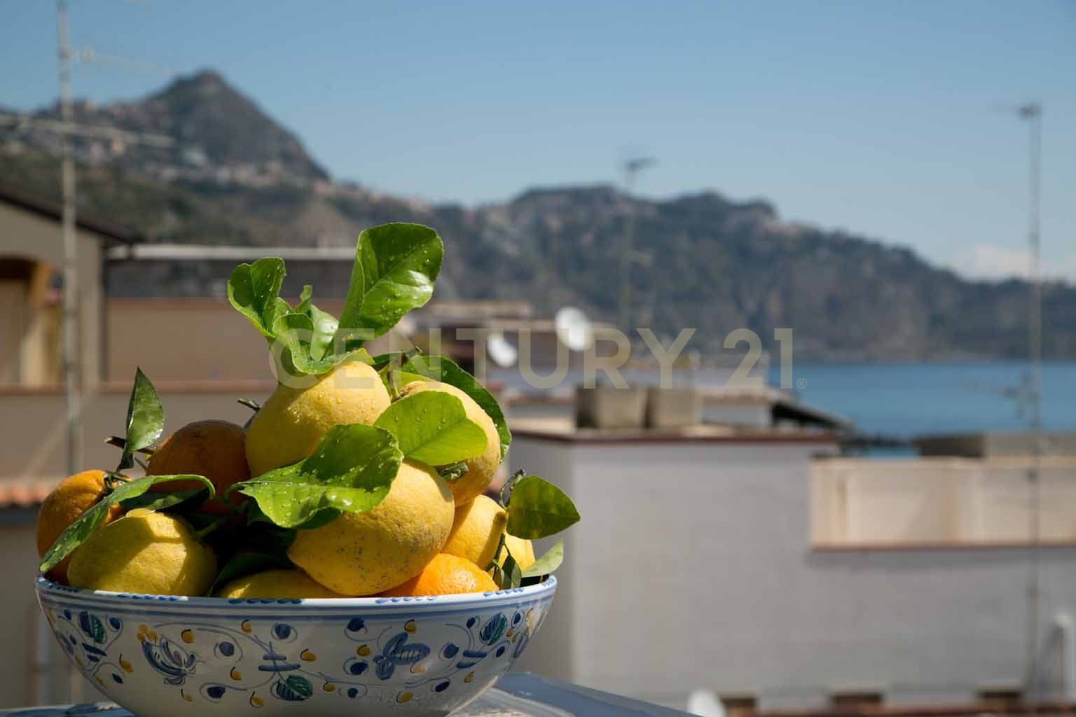 Casa indipendente vista mare a Giardini-Naxos