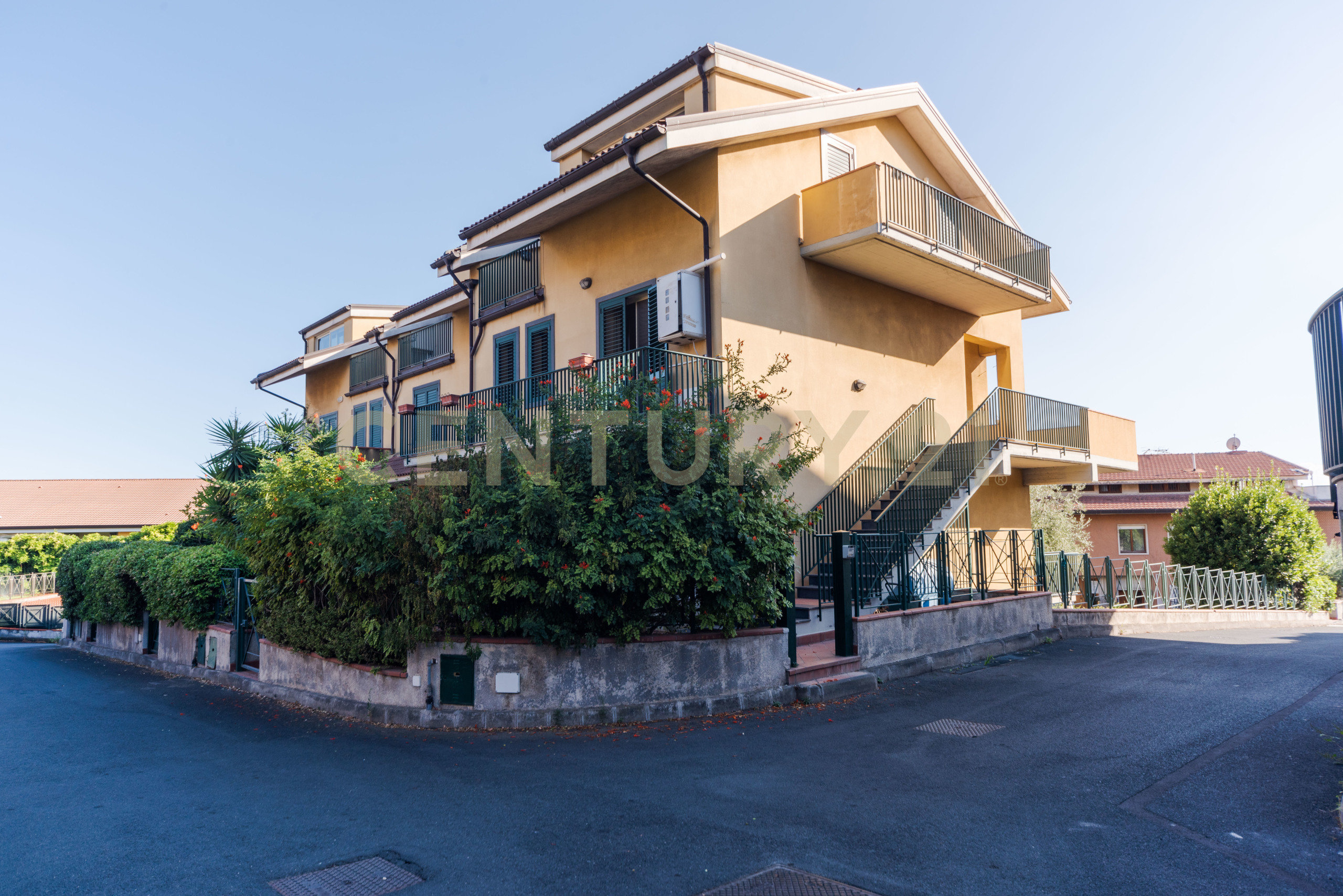 Casa indipendente con giardino in via barriera del bosco 9a, Sant'Agata Li Battiati