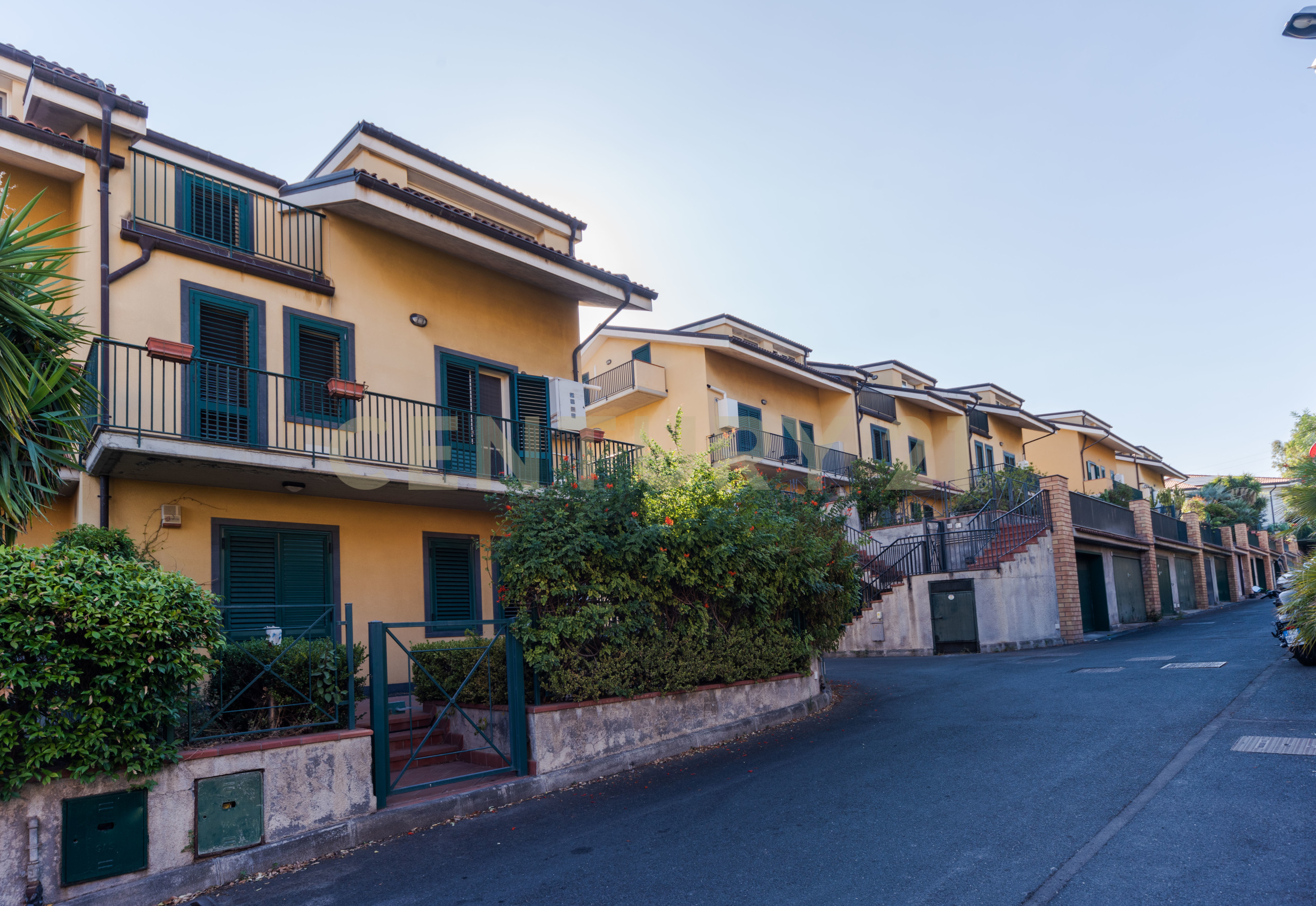 Casa indipendente con giardino in via barriera del bosco 9a, Sant'Agata Li Battiati