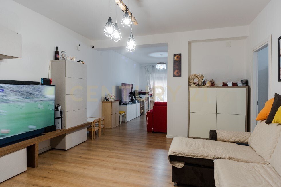 Quadrilocale con terrazzo in via raimondo franchetti 72, Catania