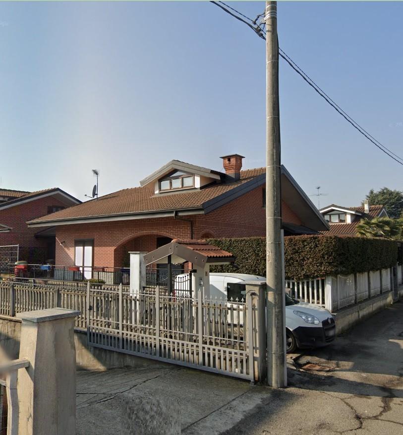 Casa indipendente con giardino, Rivalta di Torino gerbole