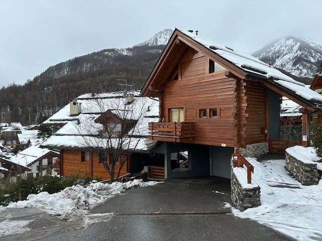 Box/Garage 13mq in vendita a Bardonecchia