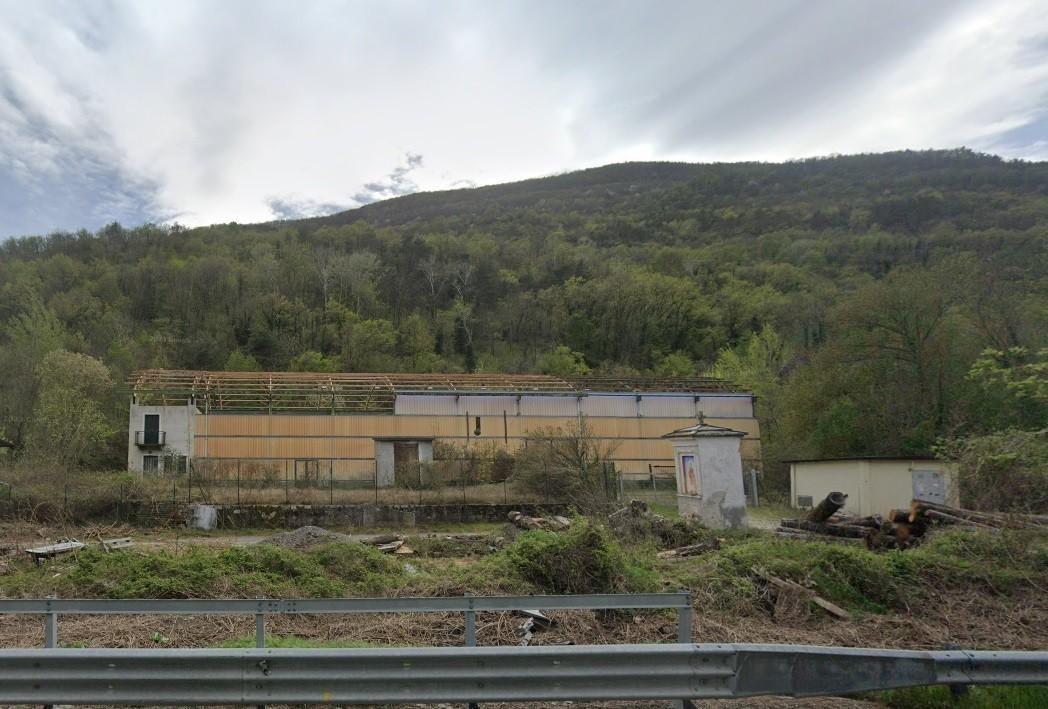 Capannone da ristrutturare a San Giorio di Susa