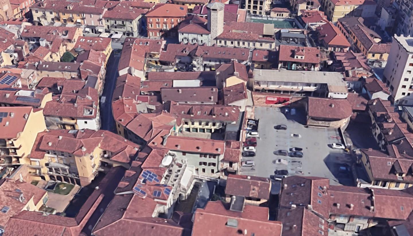 Box/Garage 20mq in vendita a Chivasso