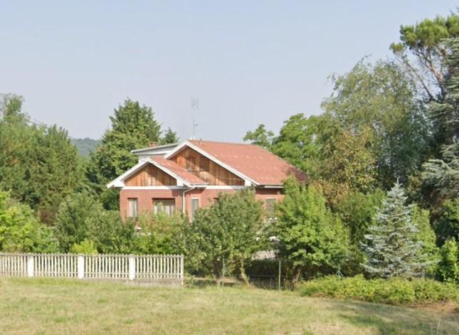 Villa da ristrutturare a Sciolze