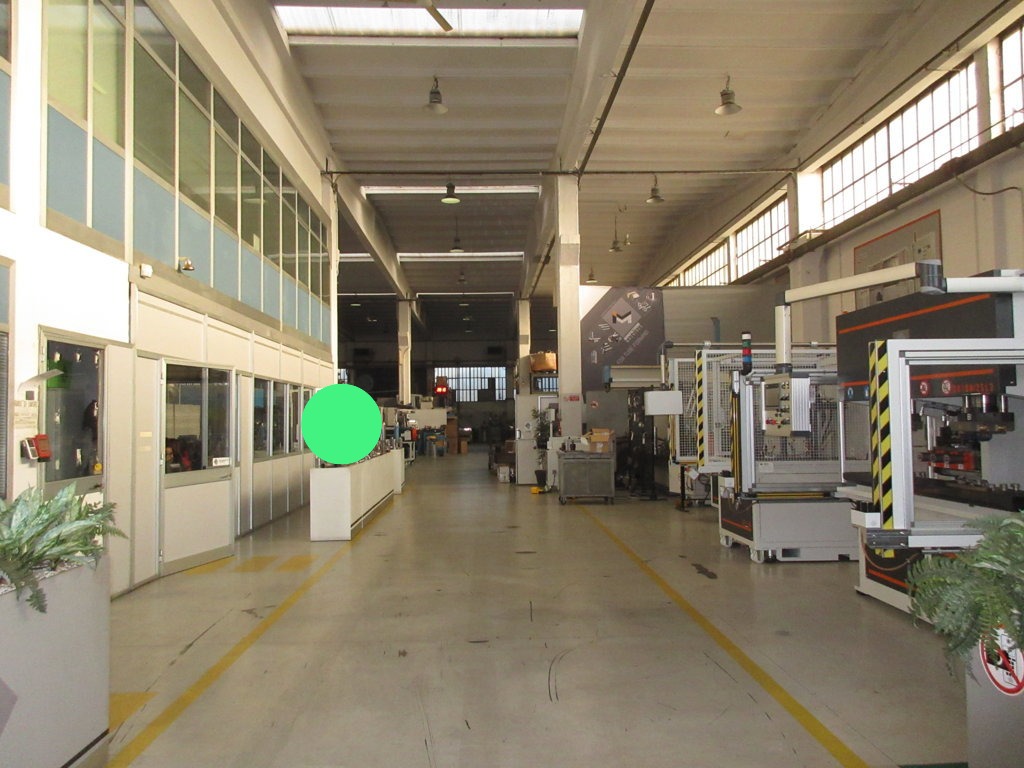 Capannone in vendita a Nichelino