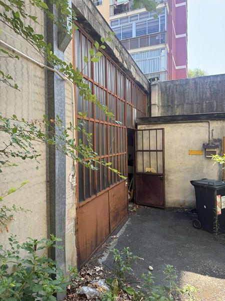 Capannone in vendita a Collegno