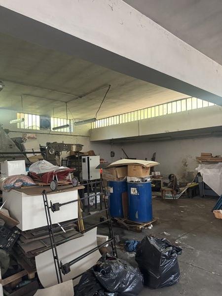 Capannone in vendita a Collegno