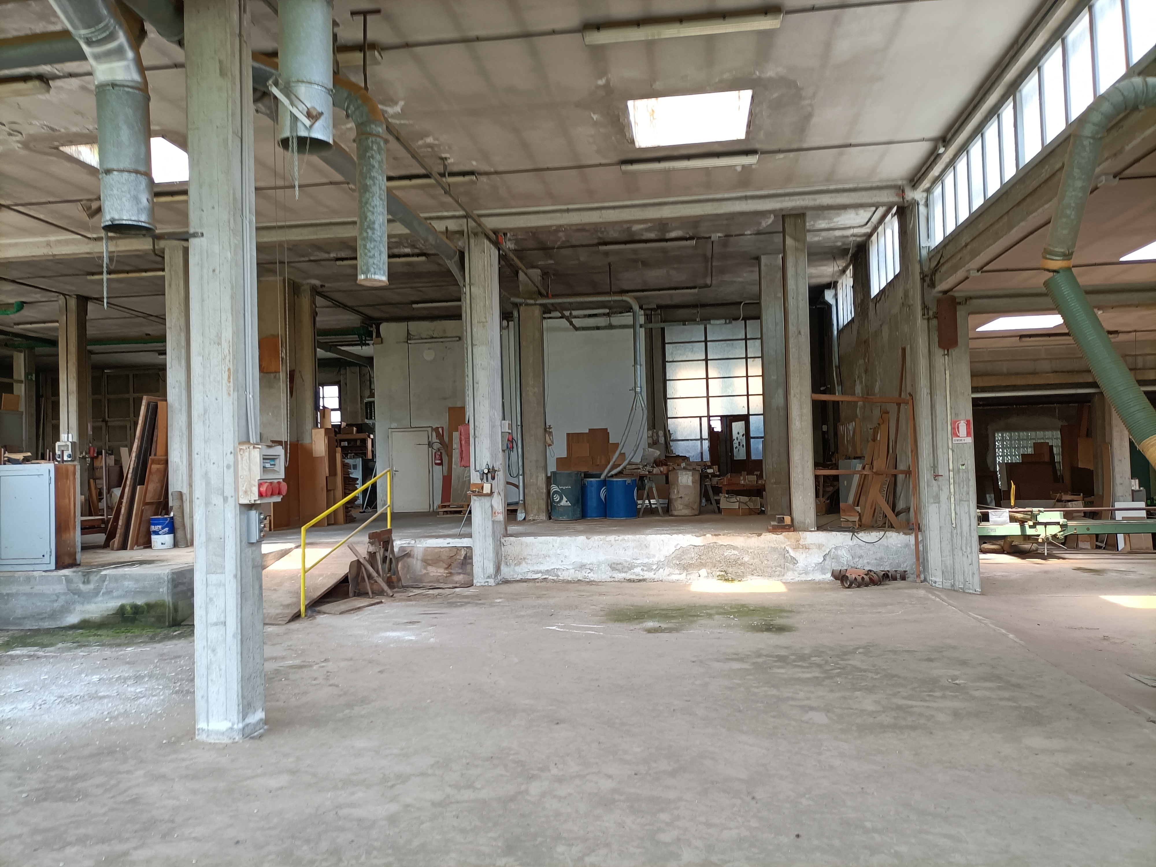 Capannone in vendita a Rivara