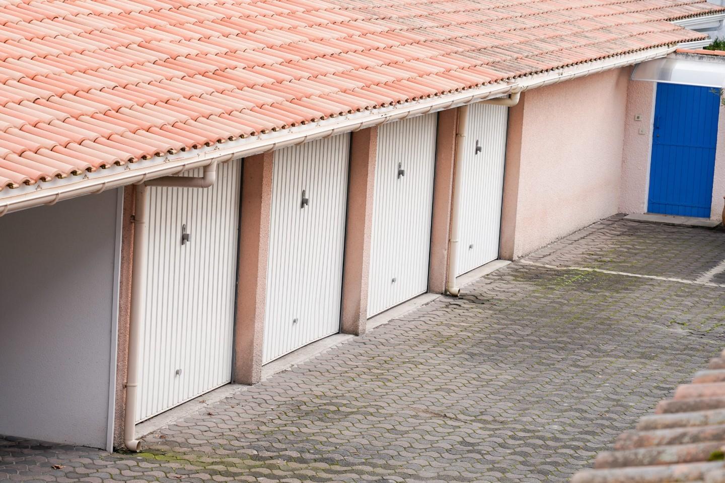 Box in vendita a Rivarolo Canavese