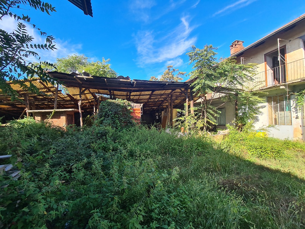 Rustico in vendita a Pinerolo