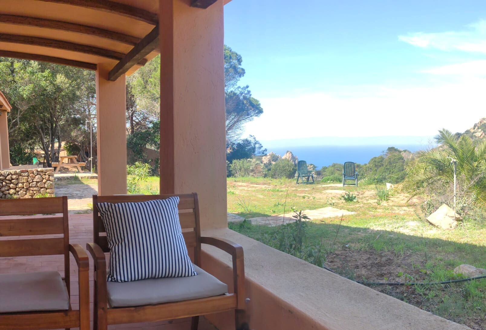 Villa con giardino, Trinit d'Agultu e Vignola costa paradiso