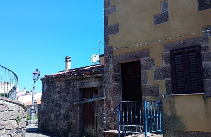 Casa indipendente in vendita a Villanova Monteleone