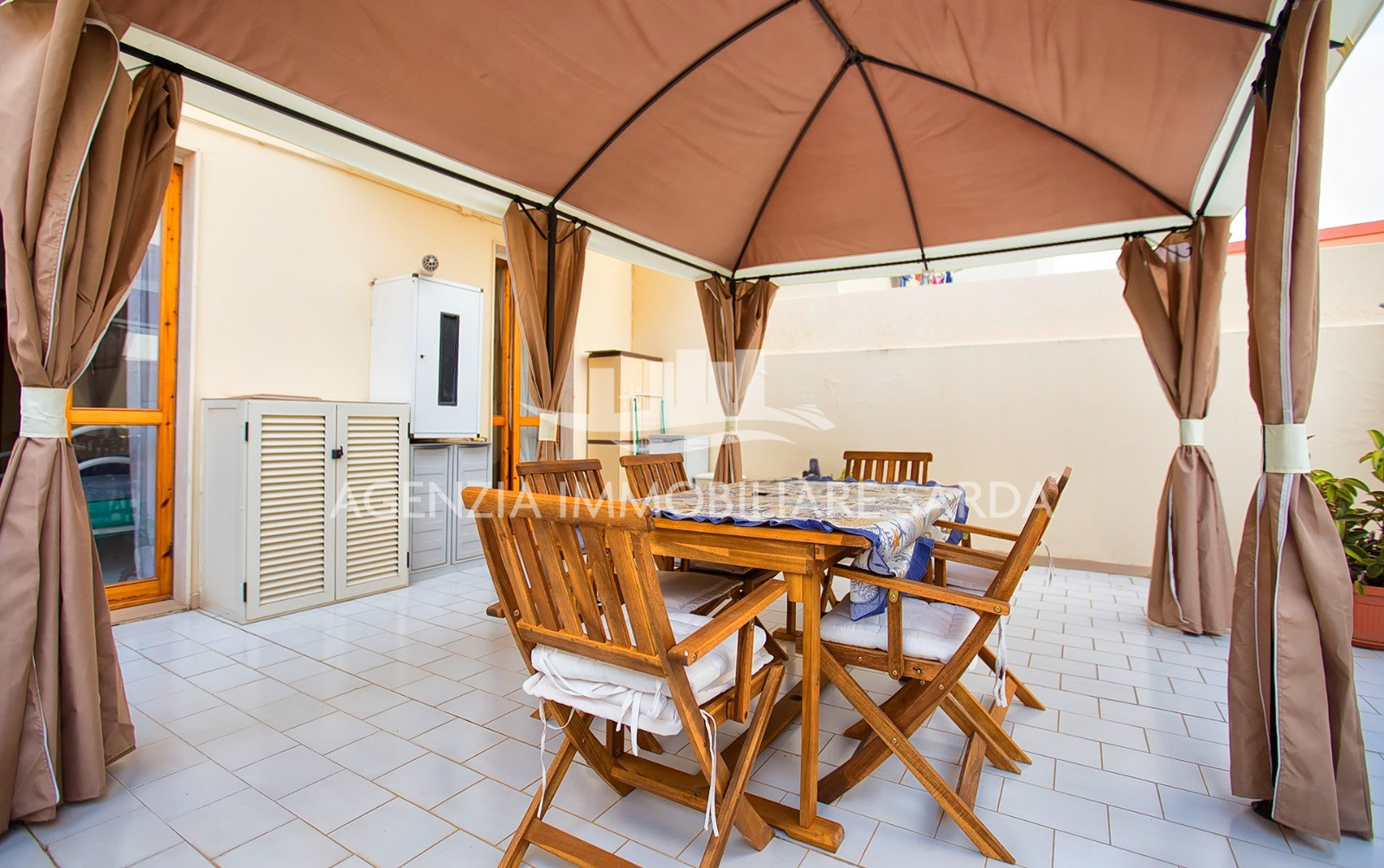 Trilocale con terrazzo a Alghero