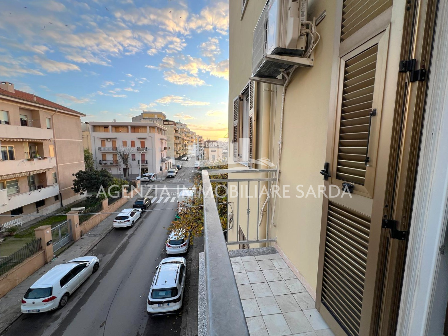 Trilocale con box a Alghero