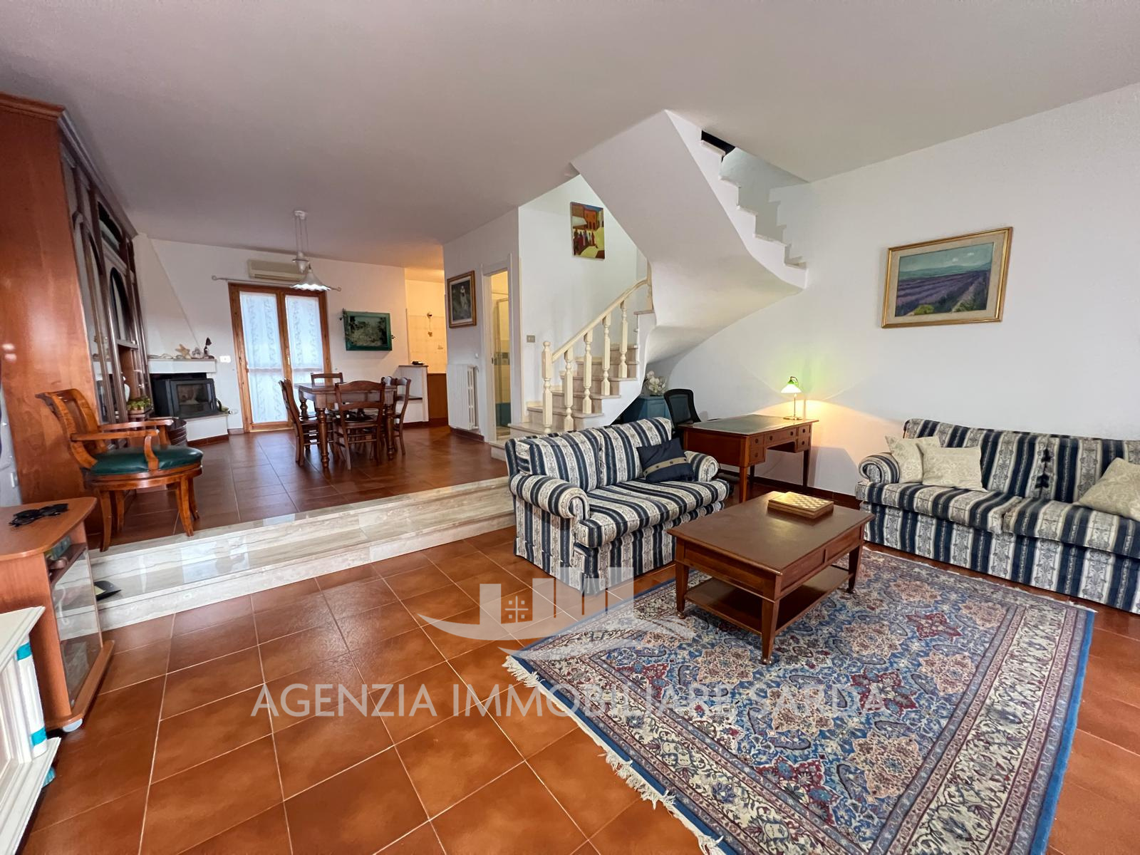 Villa con giardino in via dei tamerici 6, Alghero